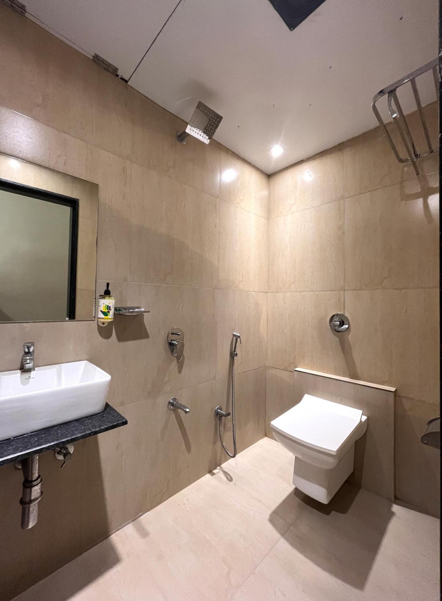 Hotel Bkc Prime - Near Us Consulate Bombaj Zewnętrze zdjęcie